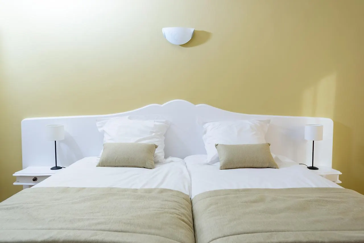 Hotel Belesso Фонвьей